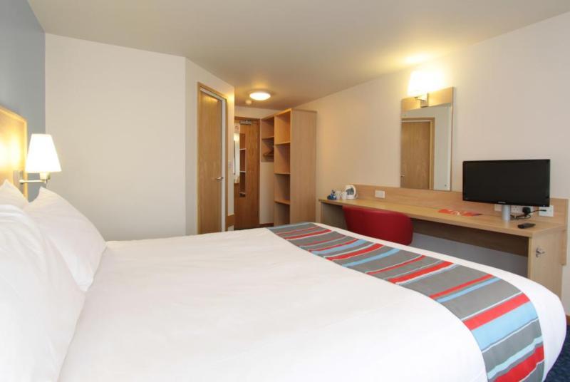 Travelodge Alton Four Marks Exterior foto